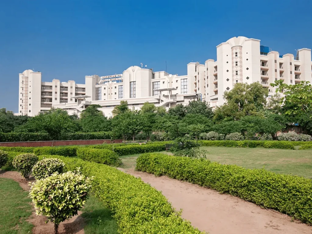 Indraprastha Apollo Hospital, New Delhi — renowned hospital for international patient treatment